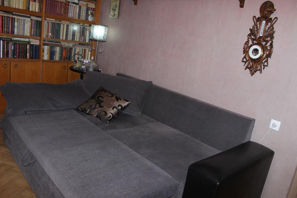 Ferienwohnung Grandma'S House Tbilisi Zimmer foto